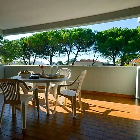 Adorable Seaside Flat Surrounded By A Garden Hotel 3*