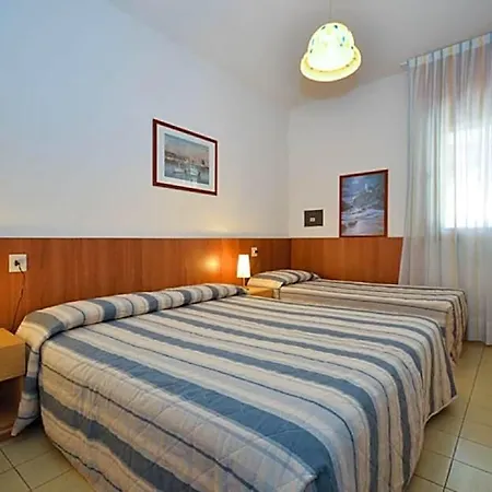 Adorable Seaside Flat Surrounded By A Garden Hotel 3*